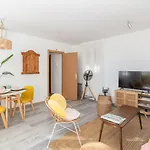 Apartman Guestready - Elegant Retreat In